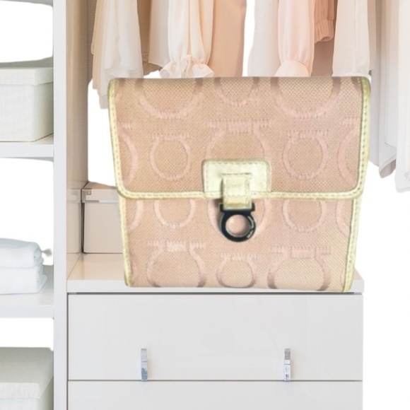 Salvatore Ferragamo Rare Pink Canvas, White Leather Pre Loved Vintage Bi-fold - Picture 2 of 12